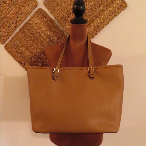 OBRO - Michael Kors Tan Leather Tote Bag - Picture 3 of 7
